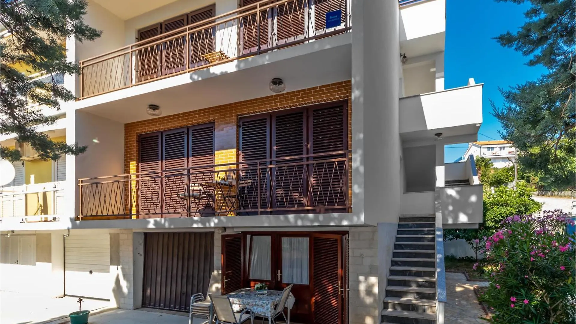 2 Bedroom Stunning Apartment In Selce 0*,  Croácia